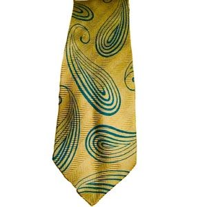 VINTAGE: 💯% Silk, Made in Italy, Original Giorgio Armani Tie!